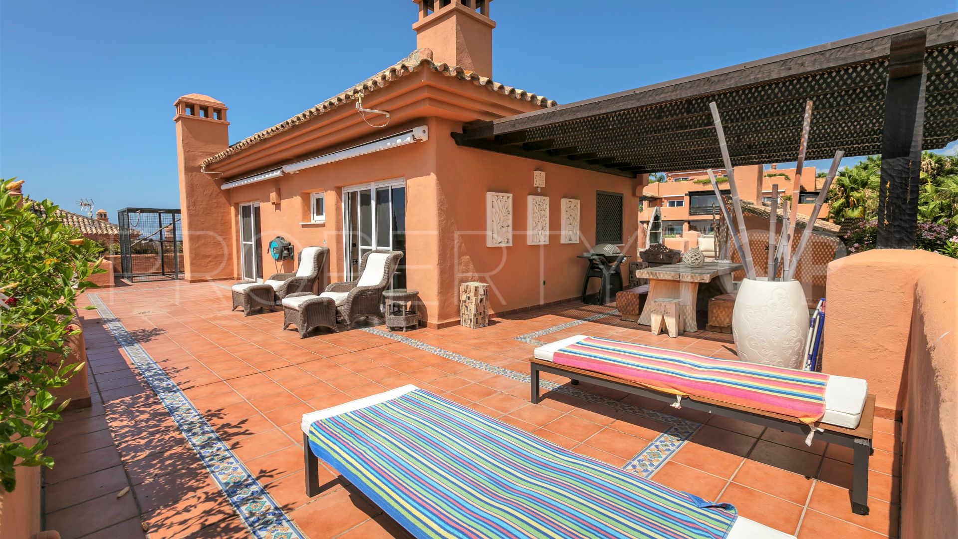 Penthouses with lift for sale in Lagos de Sierra Blanca, Marbella