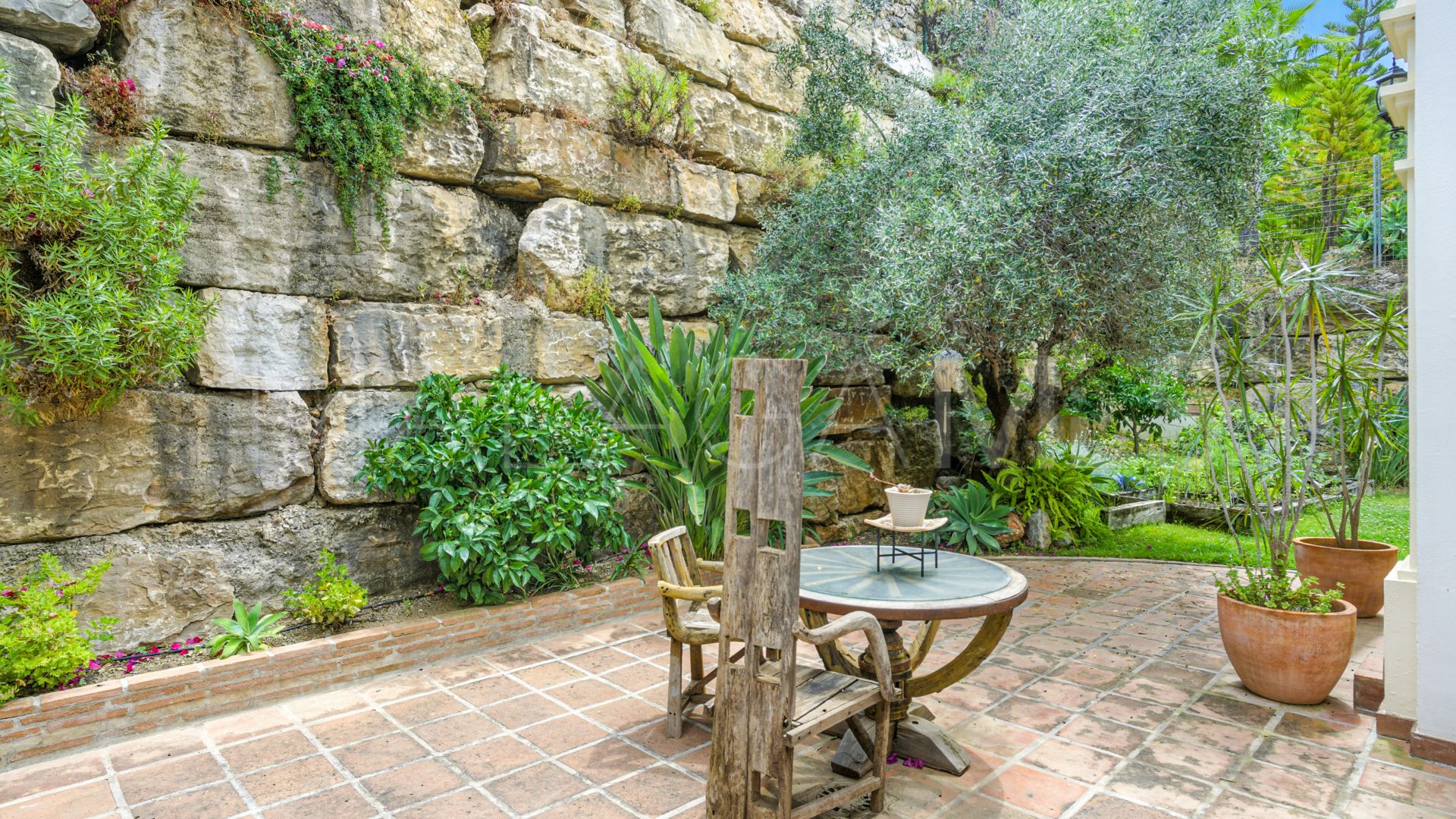 Villa in Sierra Blanca Country Club for sale