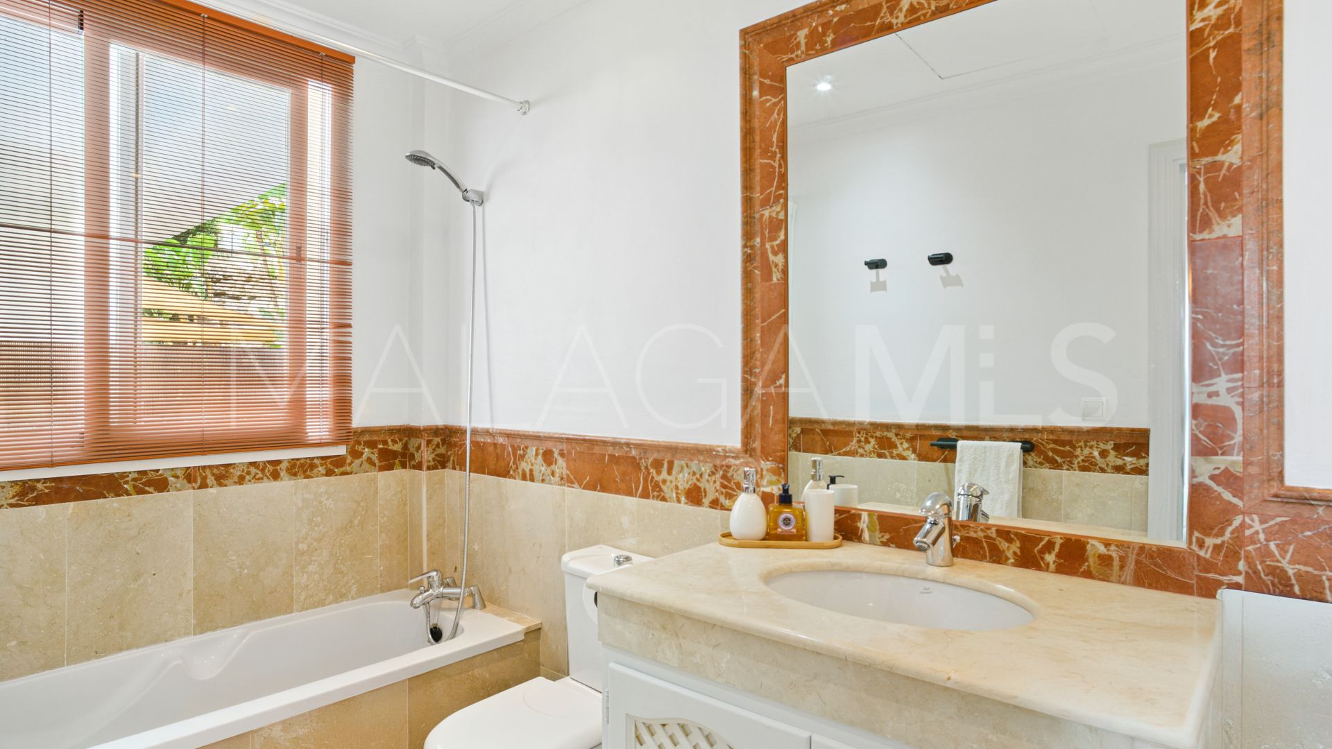Villa in Sierra Blanca Country Club for sale