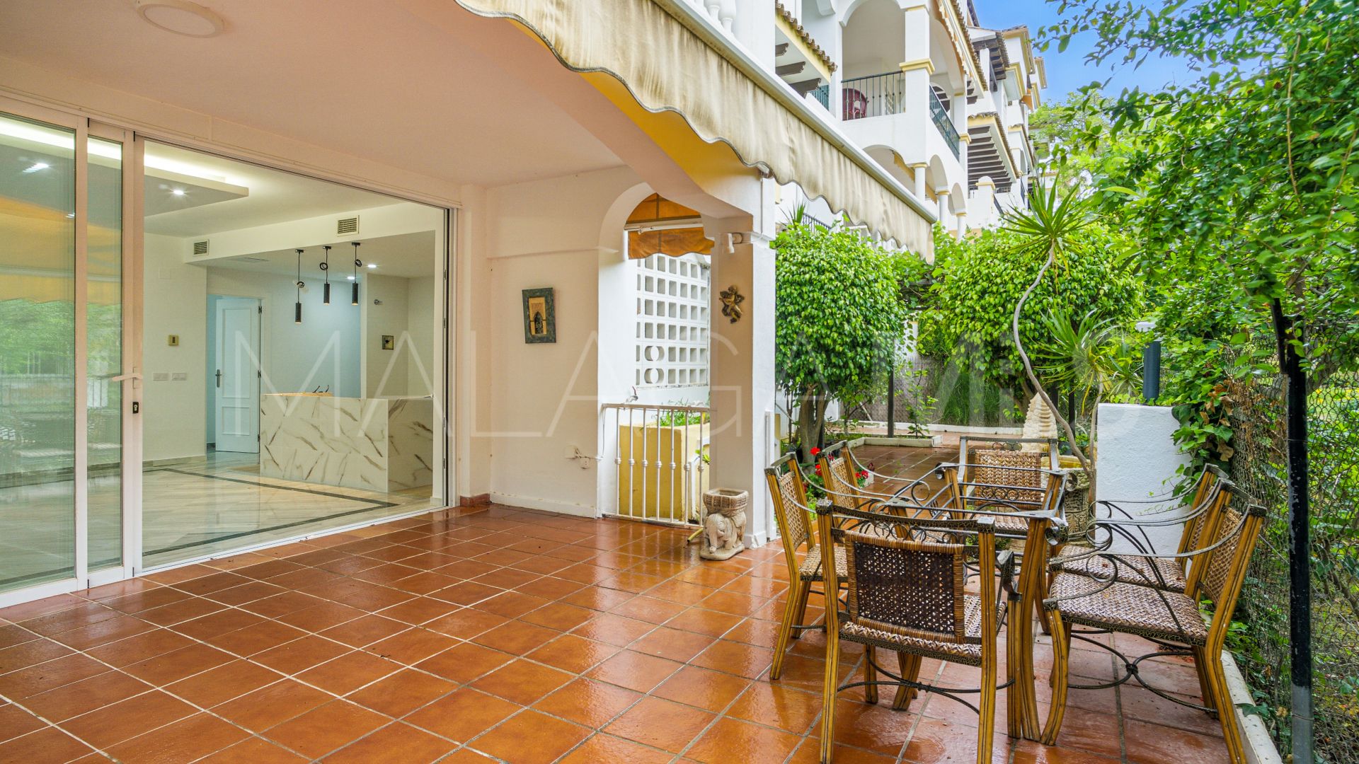 For sale ground floor apartment in Hacienda Nagüeles I