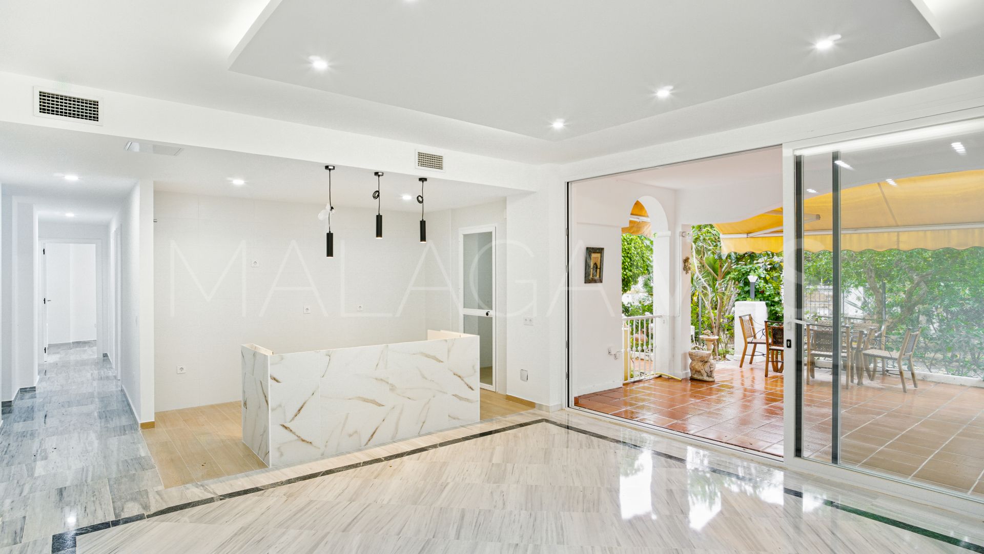 For sale ground floor apartment in Hacienda Nagüeles I
