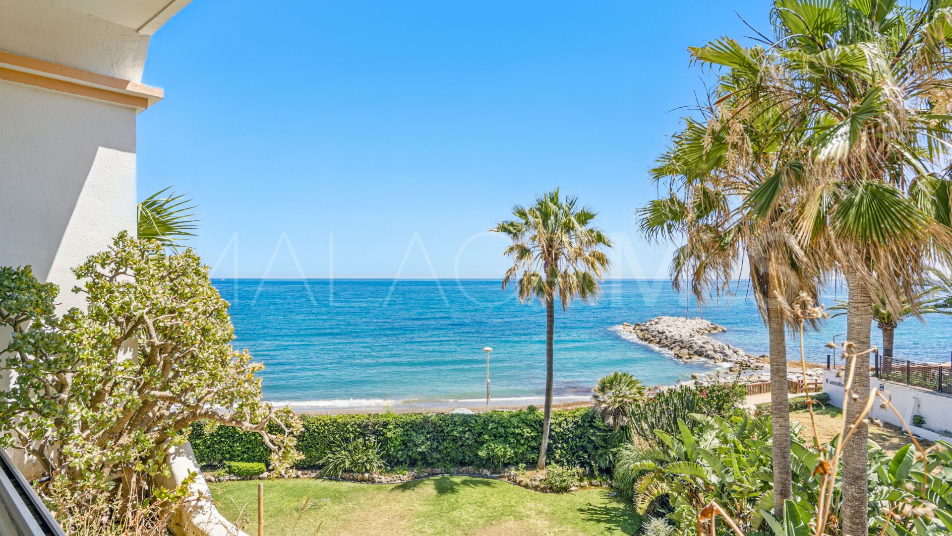 Buy apartamento in La Herradura