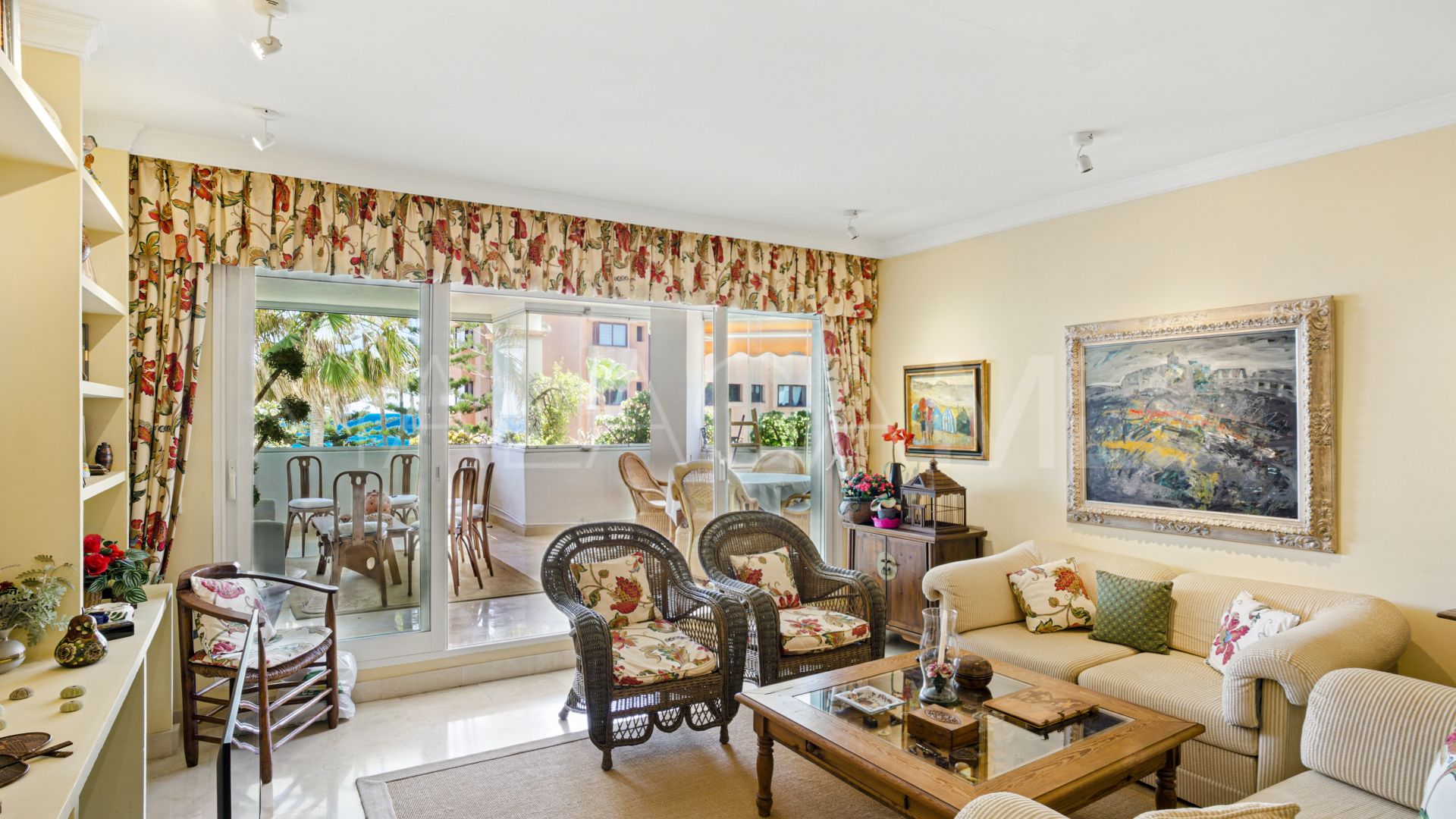 Buy apartamento in La Herradura