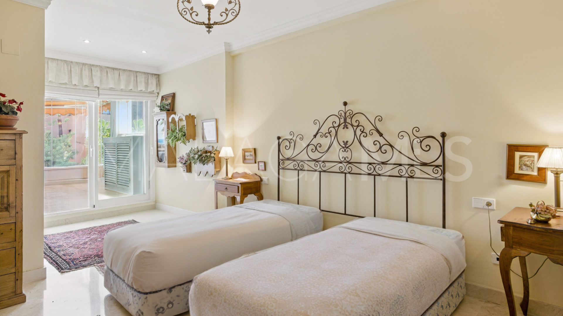 Buy apartamento in La Herradura