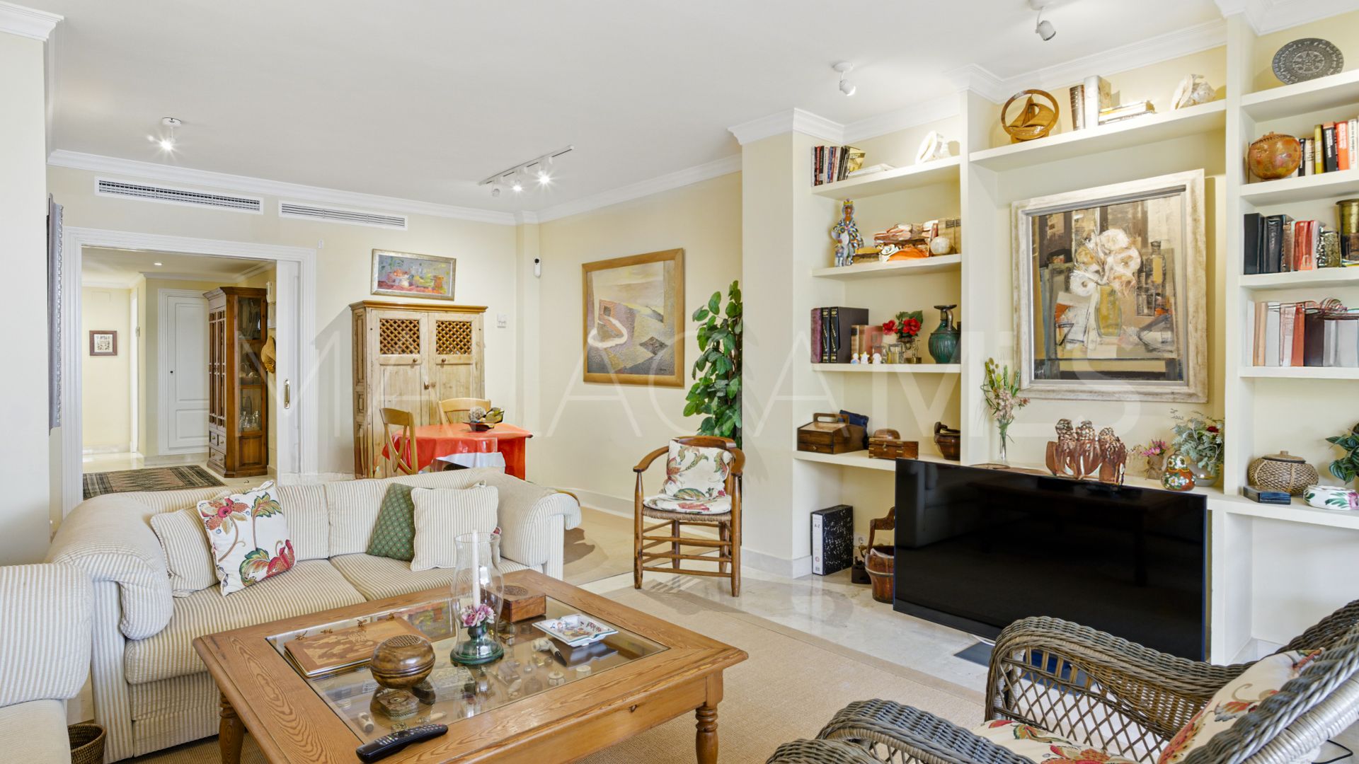 Buy apartamento in La Herradura