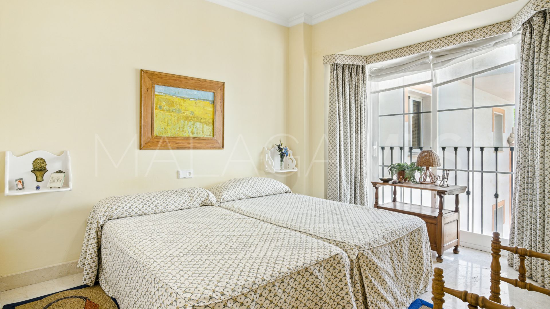 Buy apartamento in La Herradura