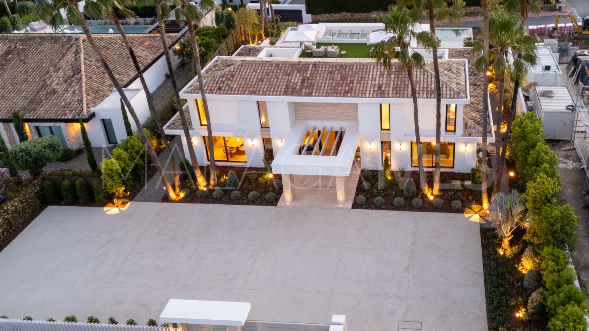 Villa for sale de 6 bedrooms in Aloha