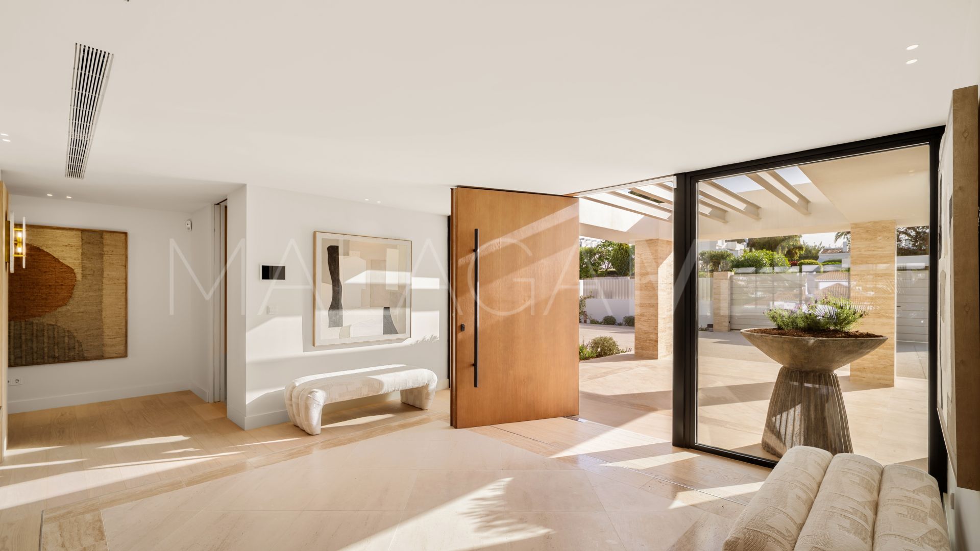 Villa for sale de 6 bedrooms in Aloha