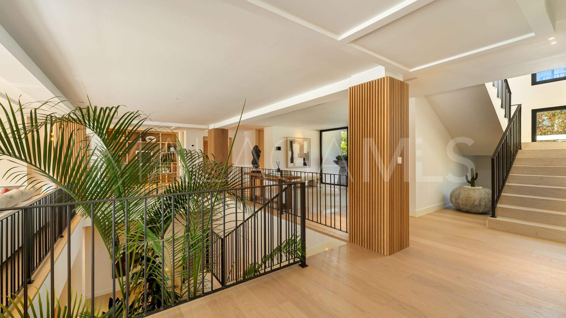 Villa for sale de 6 bedrooms in Aloha