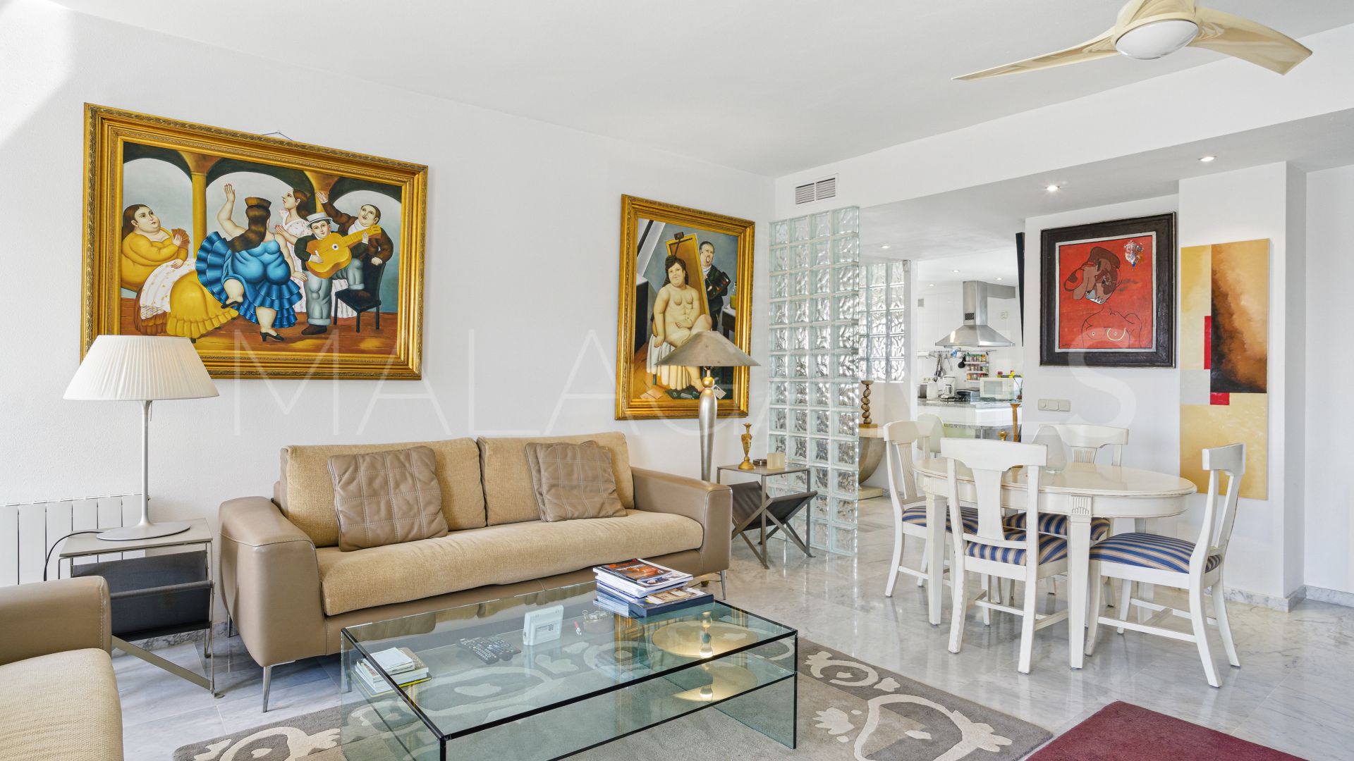 Tvåvånings takvåning for sale in Marbella Real