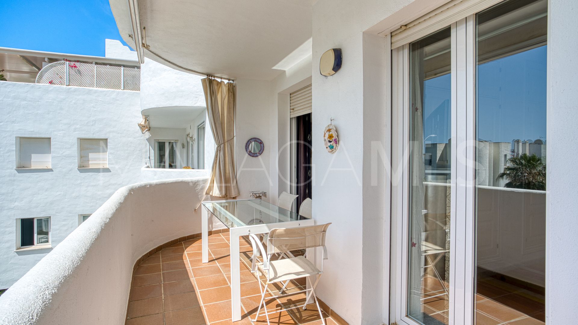 Tvåvånings takvåning for sale in Marbella Real