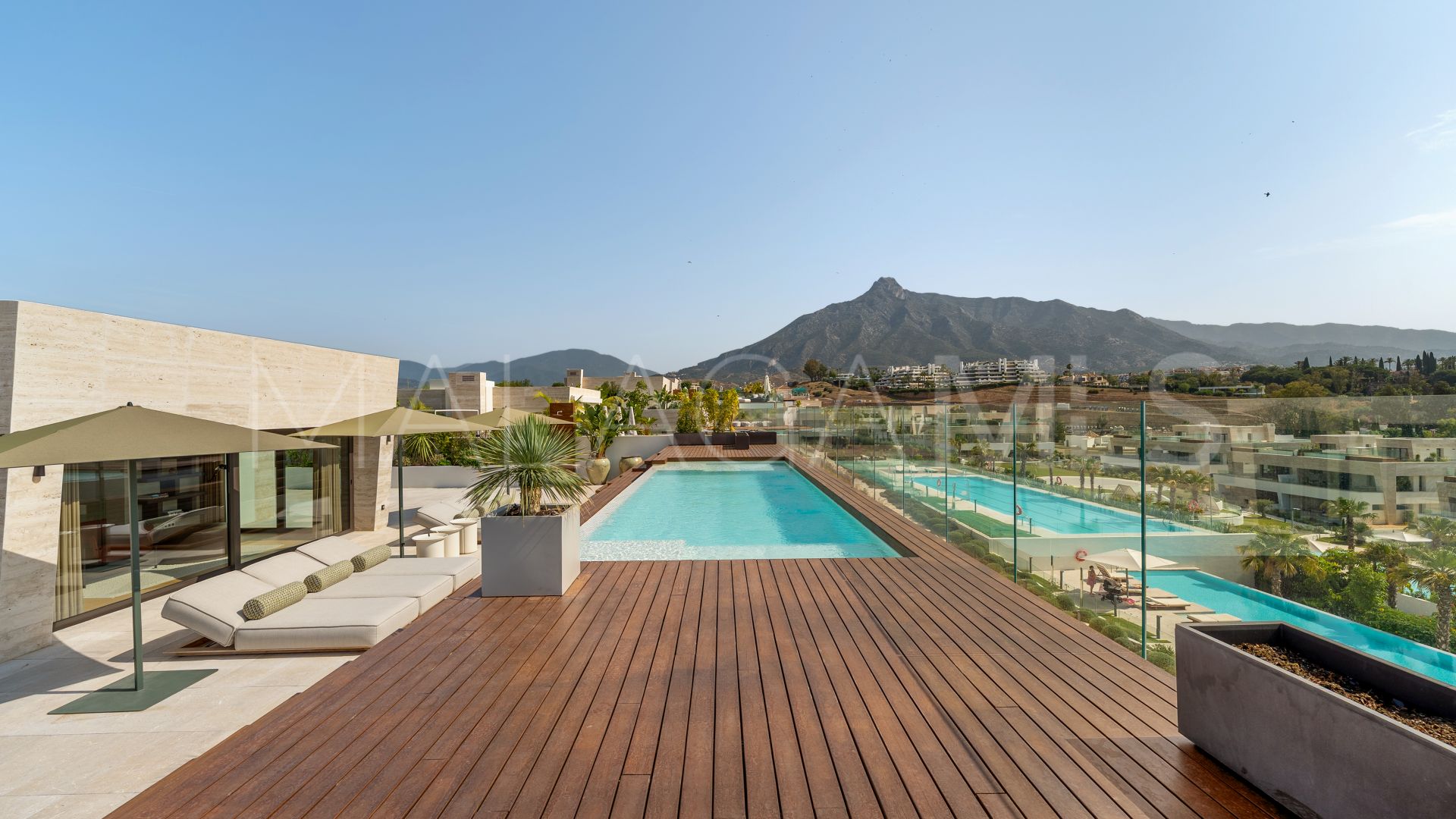 Tvåvånings takvåning for sale in Epic Marbella