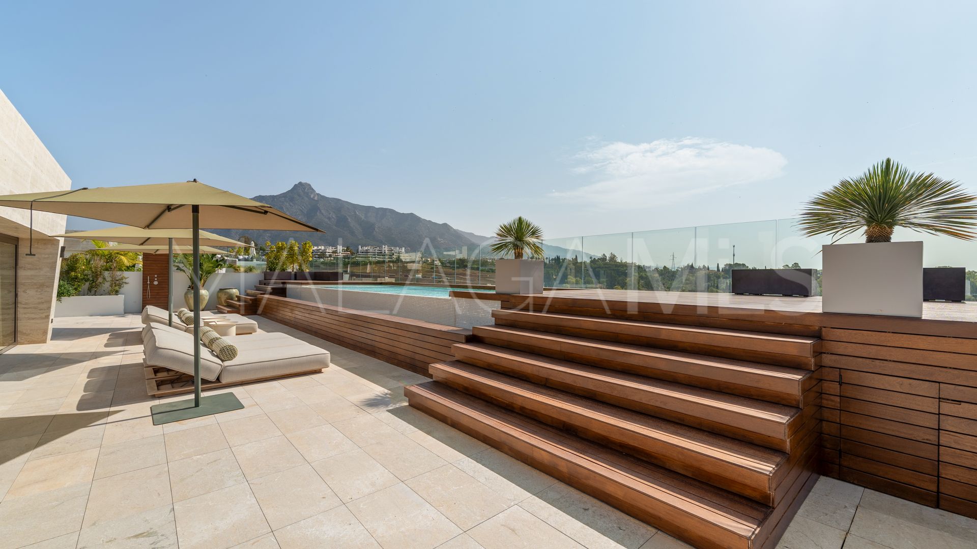 Tvåvånings takvåning for sale in Epic Marbella