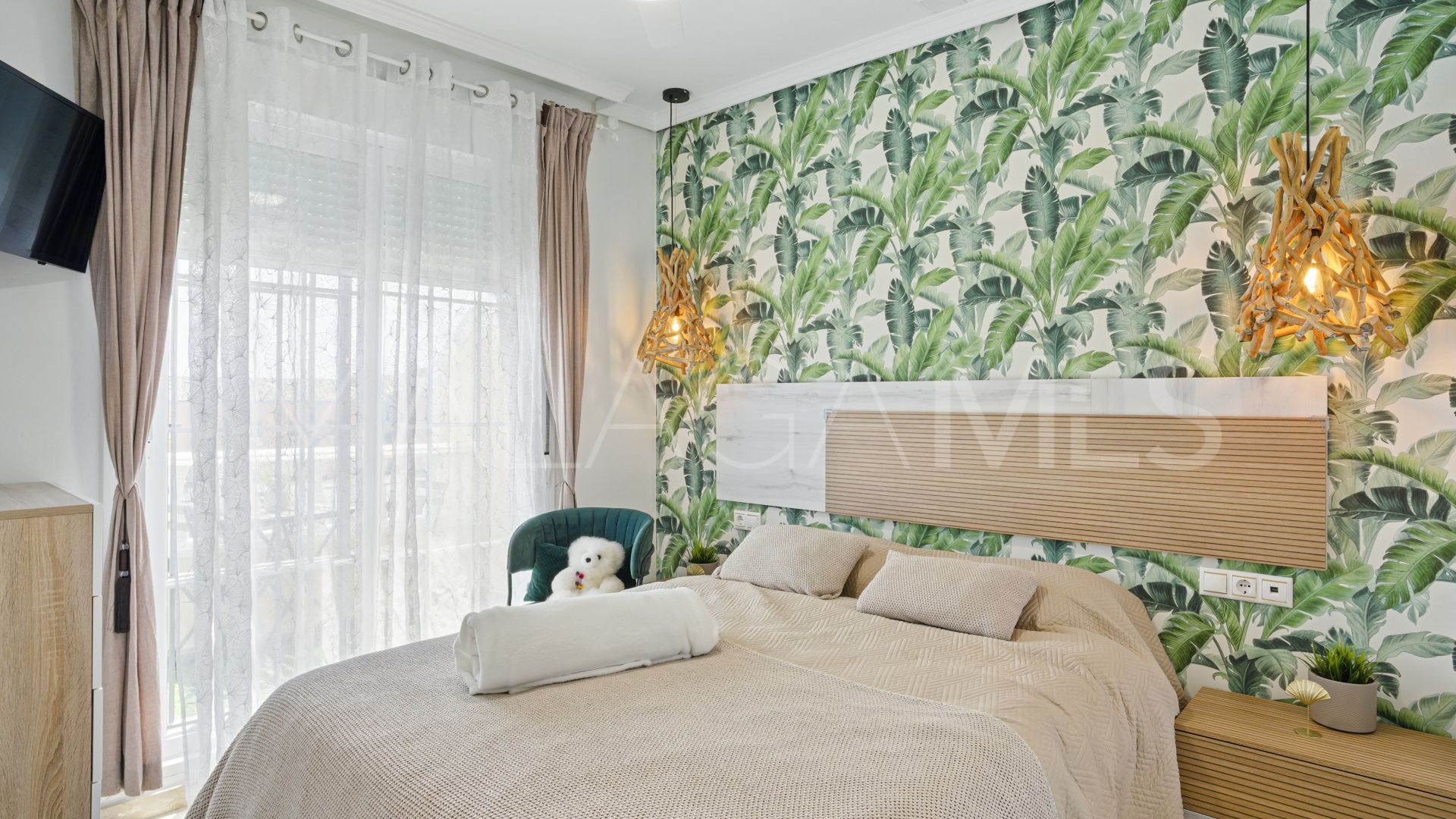 Radhus for sale in Sitio de Calahonda