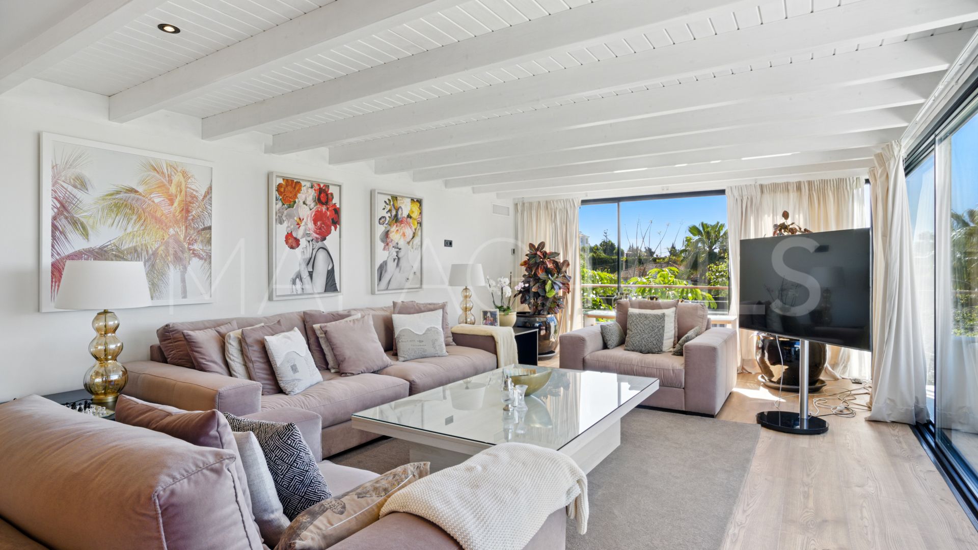 Villa for sale in Marbella Ost