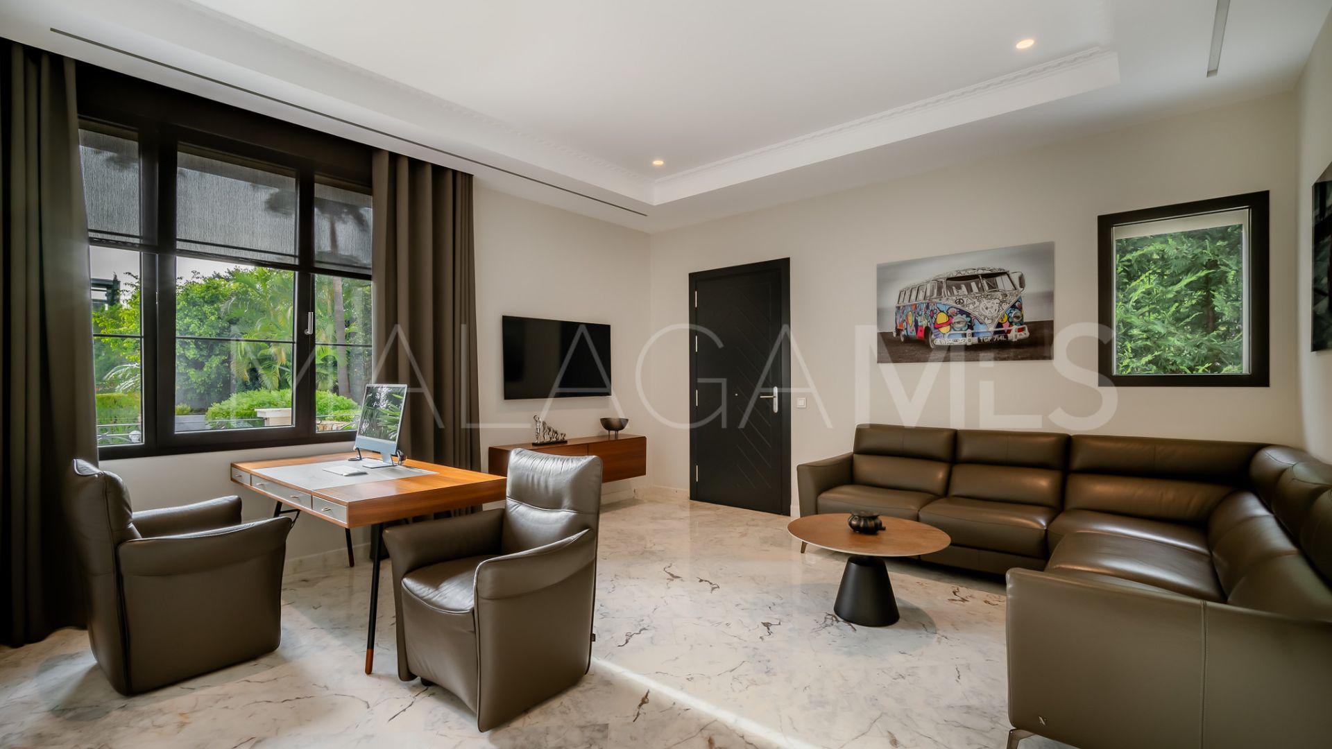 Villa for sale in Sierra Blanca