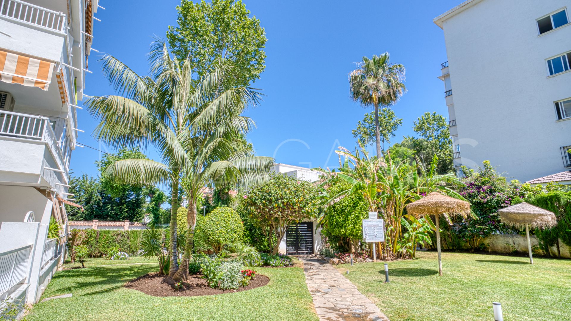 Lägenhet for sale in Marbella Golden Mile