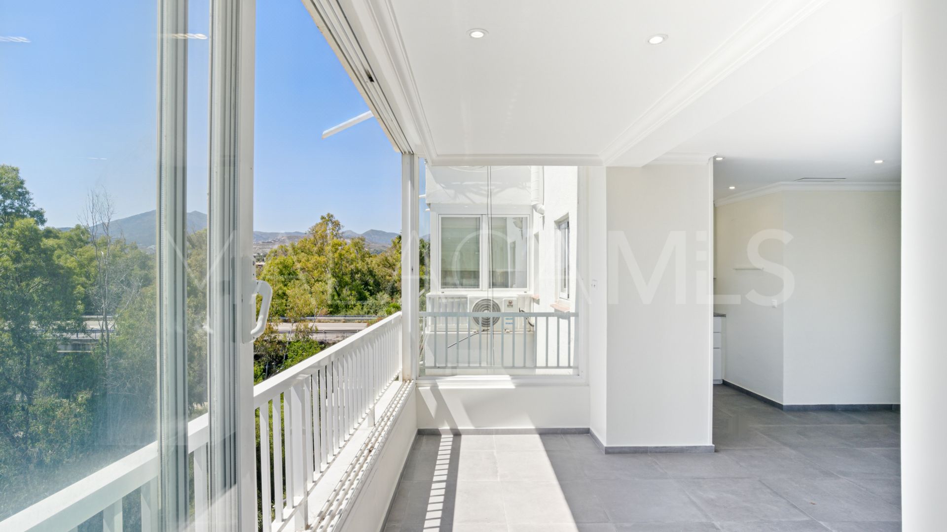 Lägenhet for sale in Marbella Golden Mile