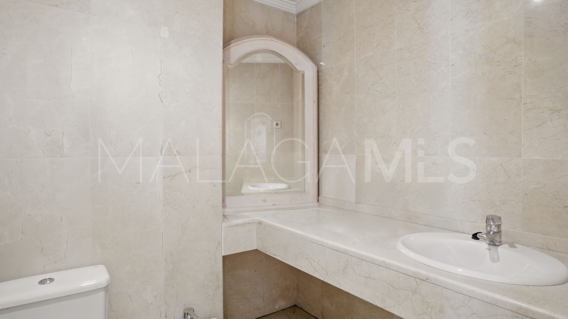 3 bedrooms ground floor apartment in Los Pinos de Nagüeles for sale