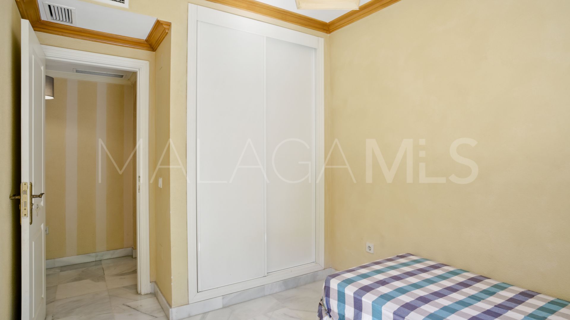 3 bedrooms ground floor apartment in Los Pinos de Nagüeles for sale