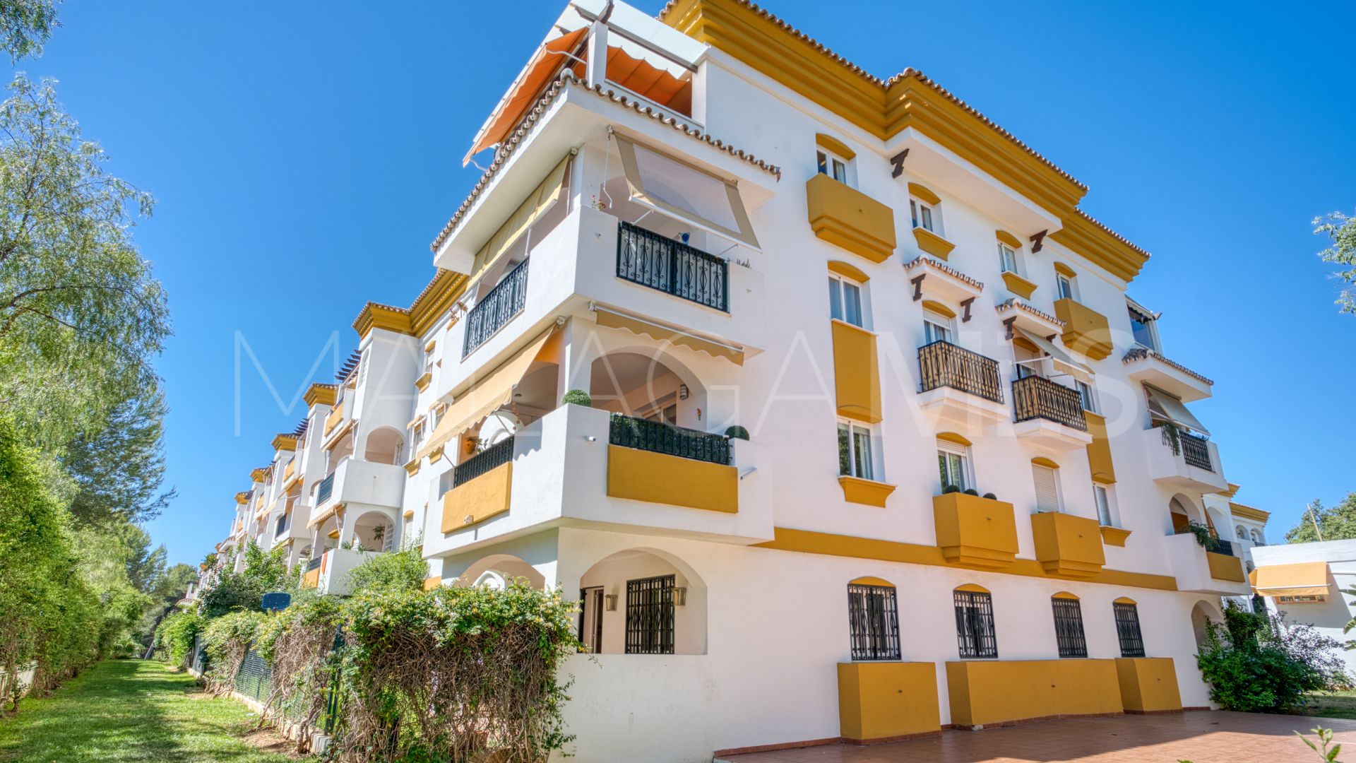 3 bedrooms ground floor apartment in Los Pinos de Nagüeles for sale