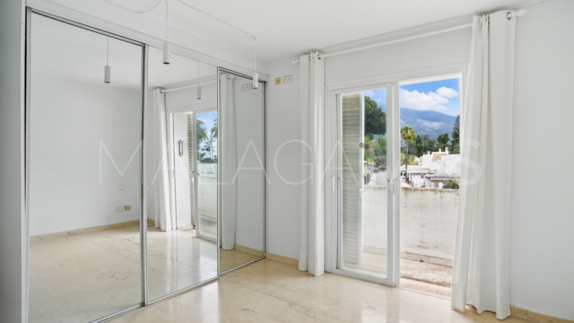 Maison de ville for sale in Peñablanca