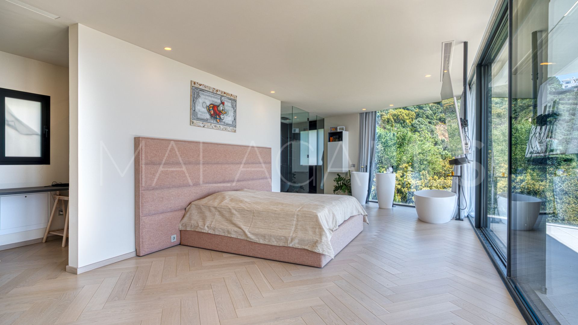 Villa for sale in Los Altos de los Monteros