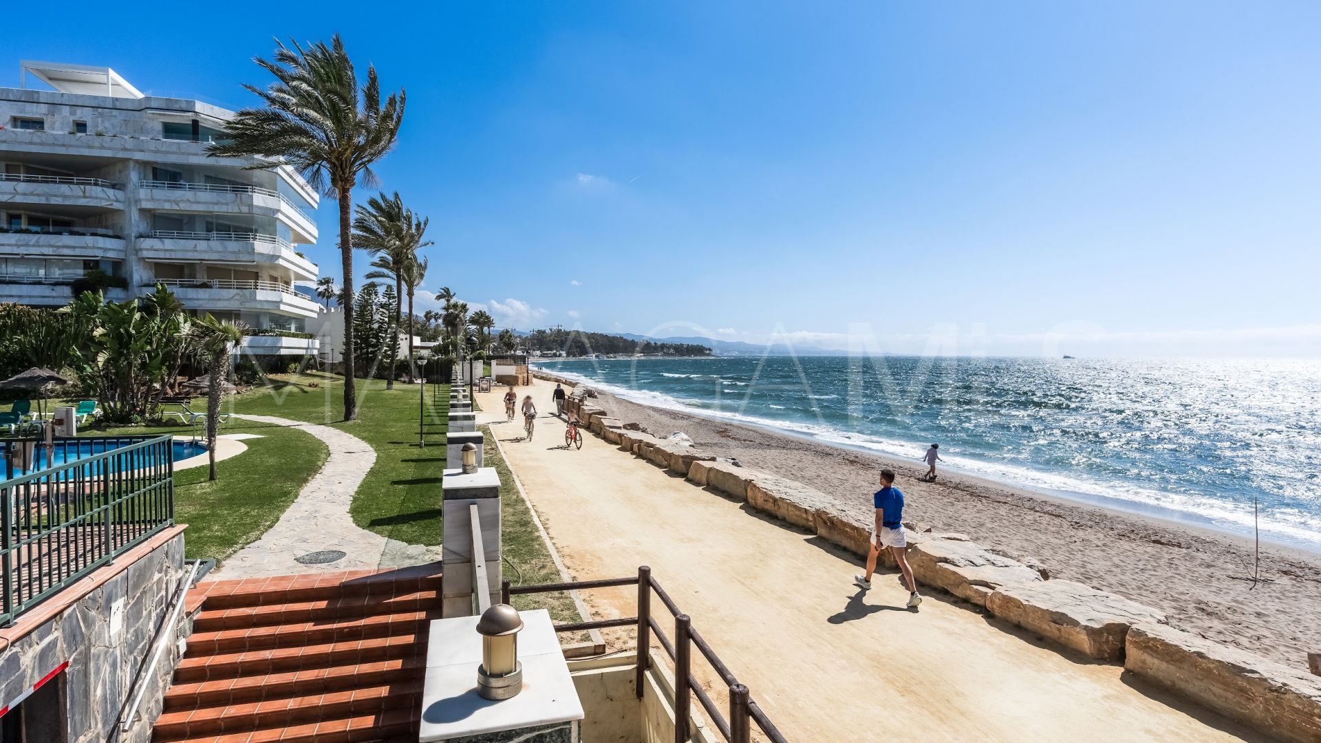 For sale apartment with 2 bedrooms in Playa Esmeralda