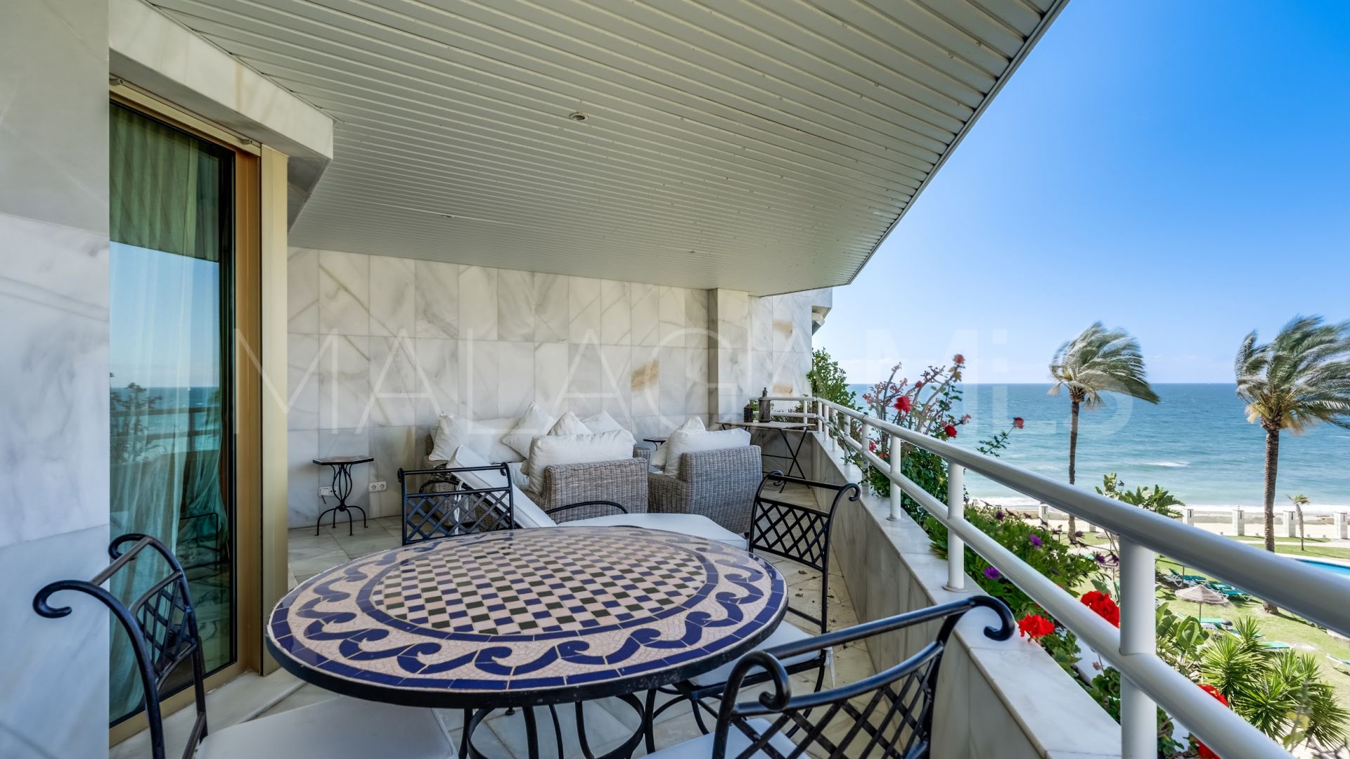 For sale apartment with 2 bedrooms in Playa Esmeralda