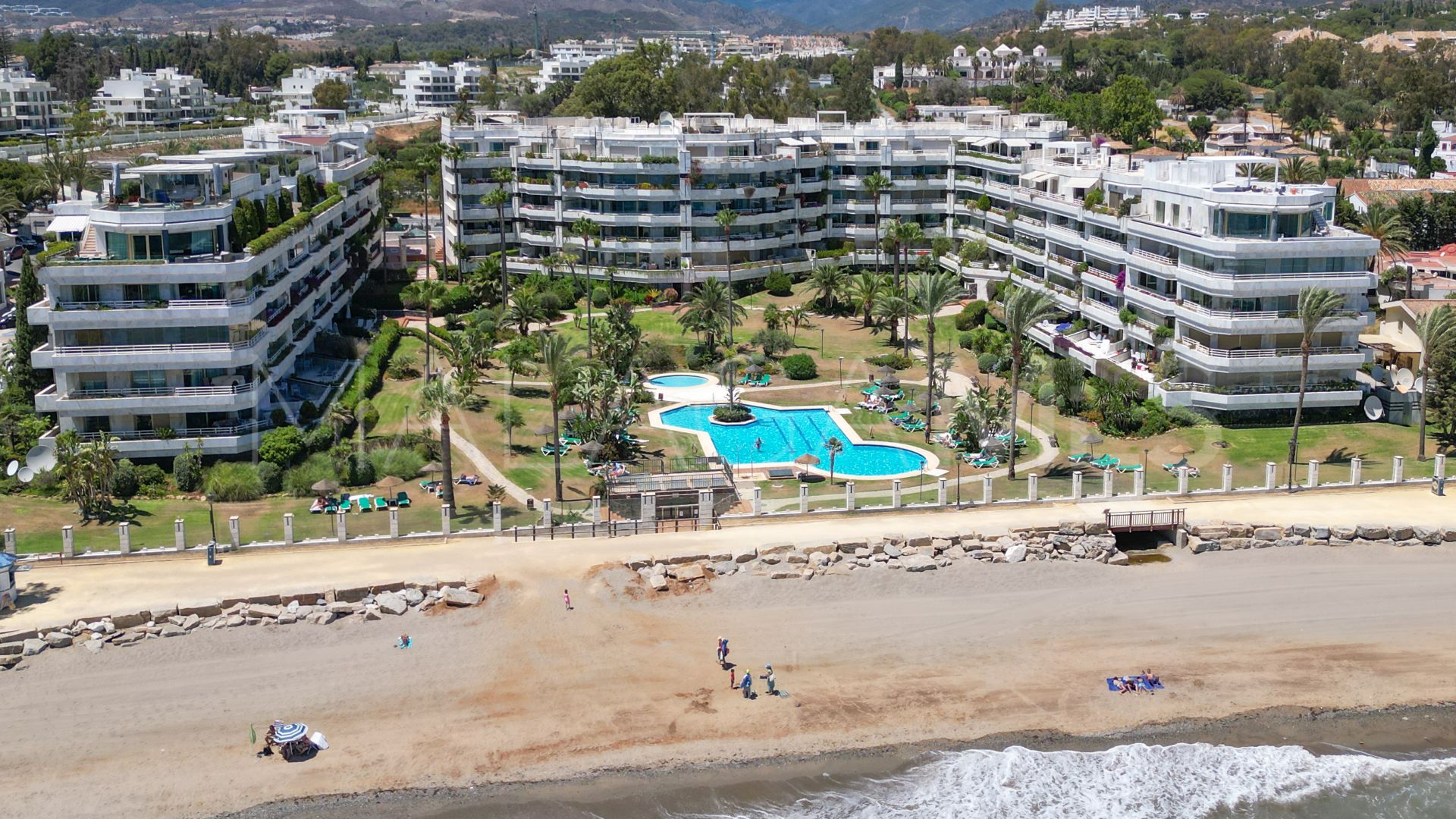 For sale apartment with 2 bedrooms in Playa Esmeralda