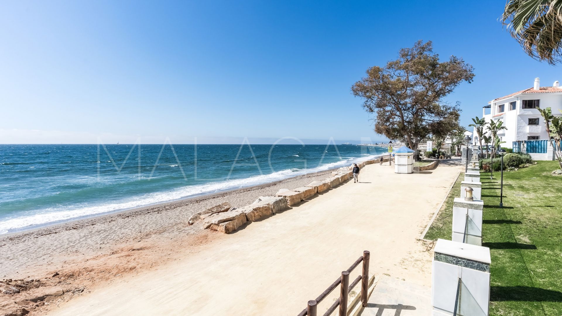 For sale apartment with 2 bedrooms in Playa Esmeralda