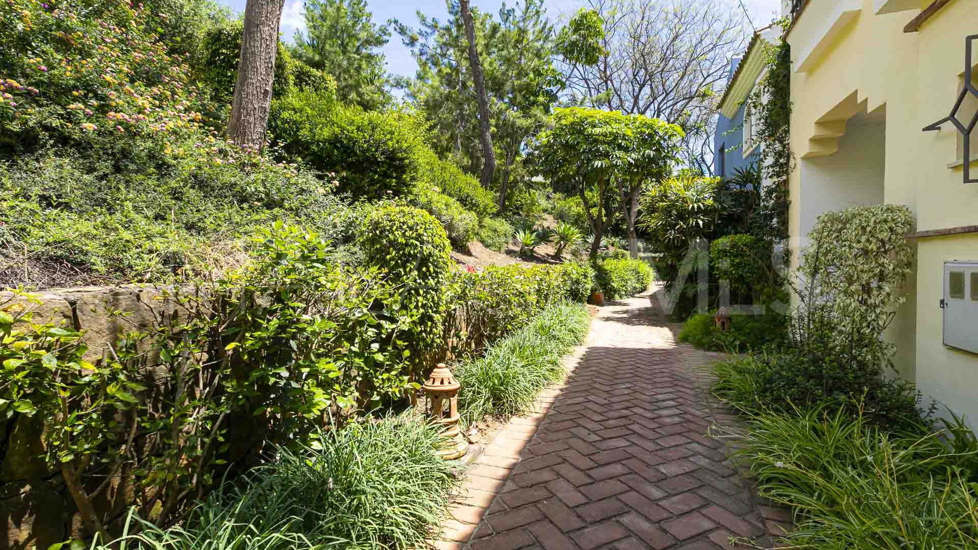 Los Arqueros, adosado de 4 bedrooms for sale