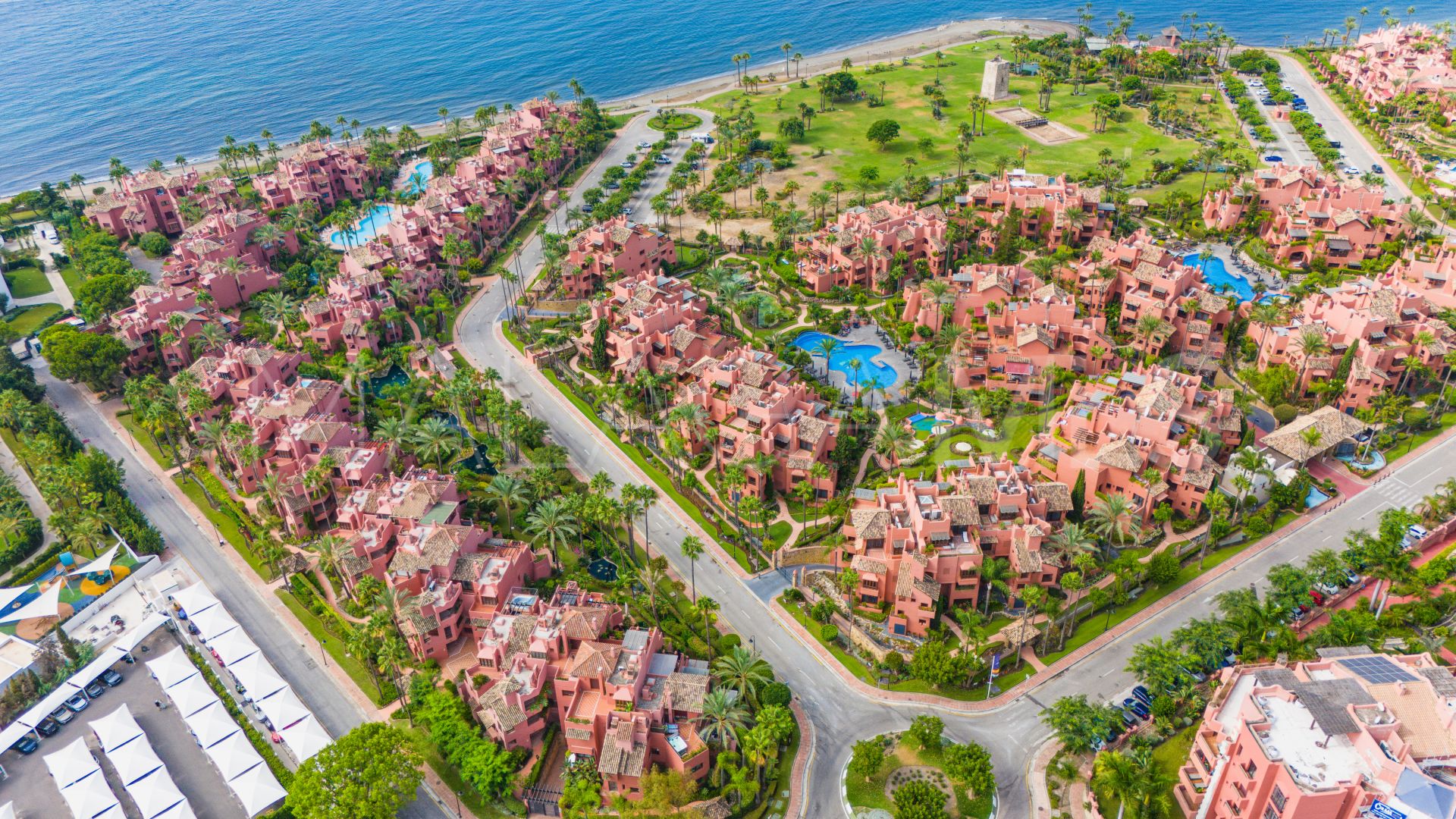 For sale Menara Beach ground floor apartment