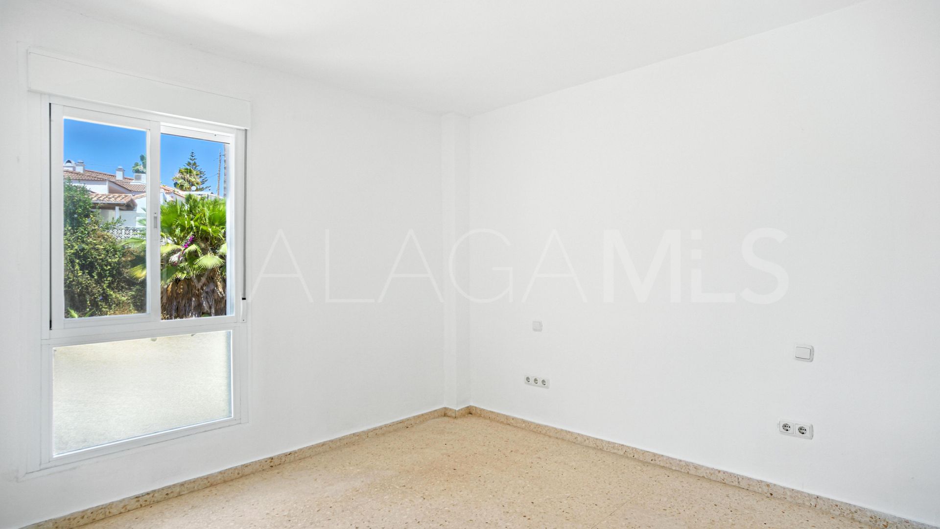 Lägenhet for sale in Parque Elviria