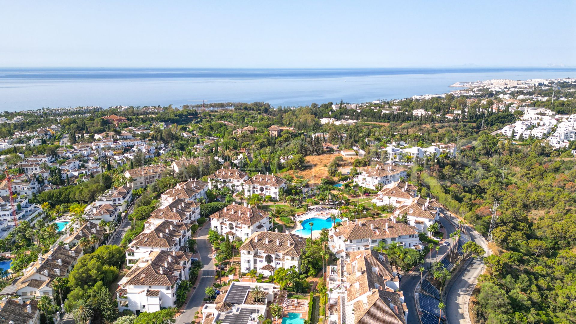 Duplex penthouse for sale in Monte Paraiso
