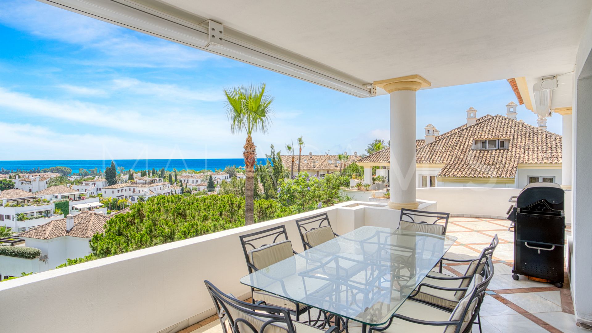 Duplex penthouse for sale in Monte Paraiso