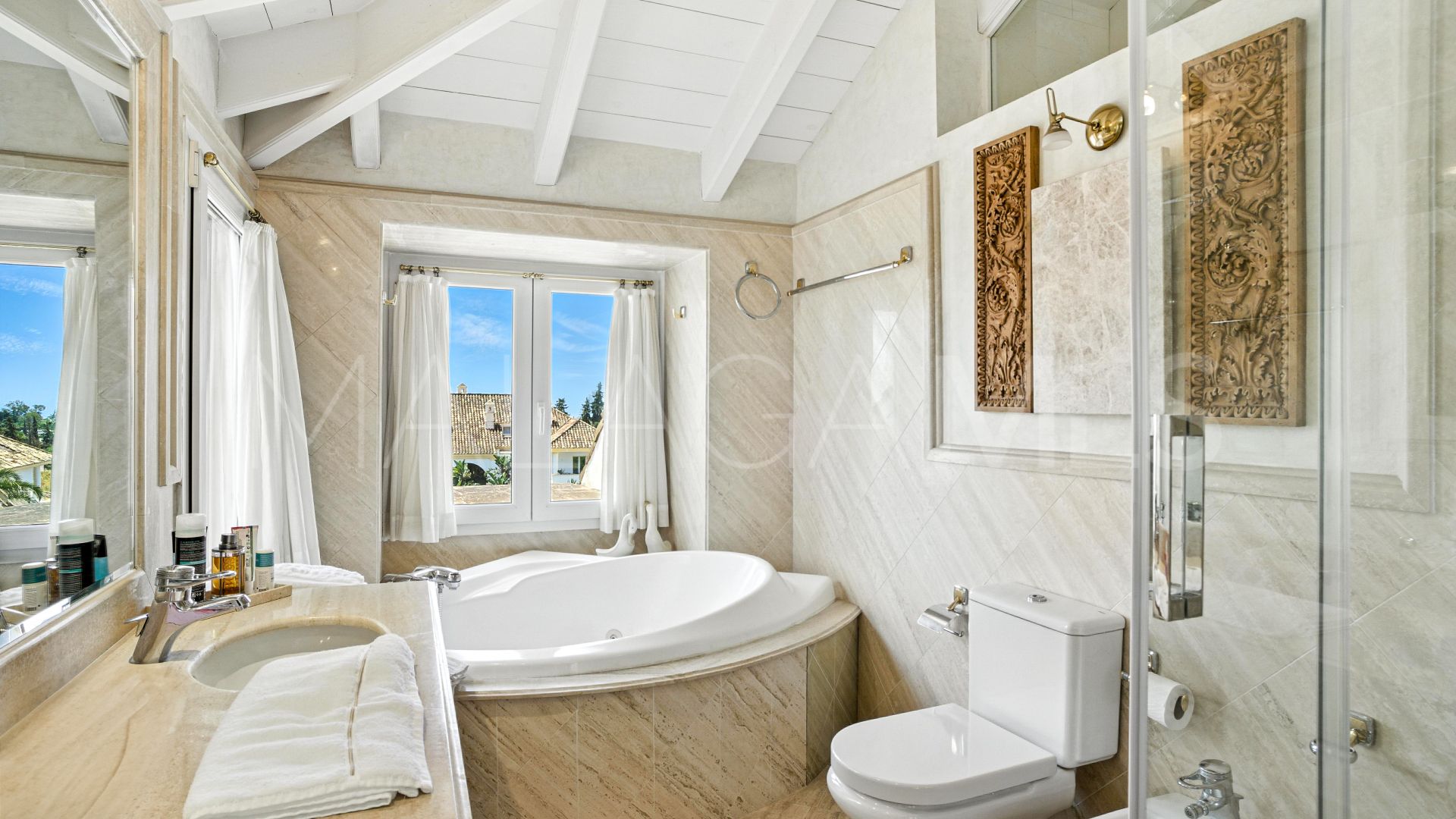 Duplex penthouse for sale in Monte Paraiso