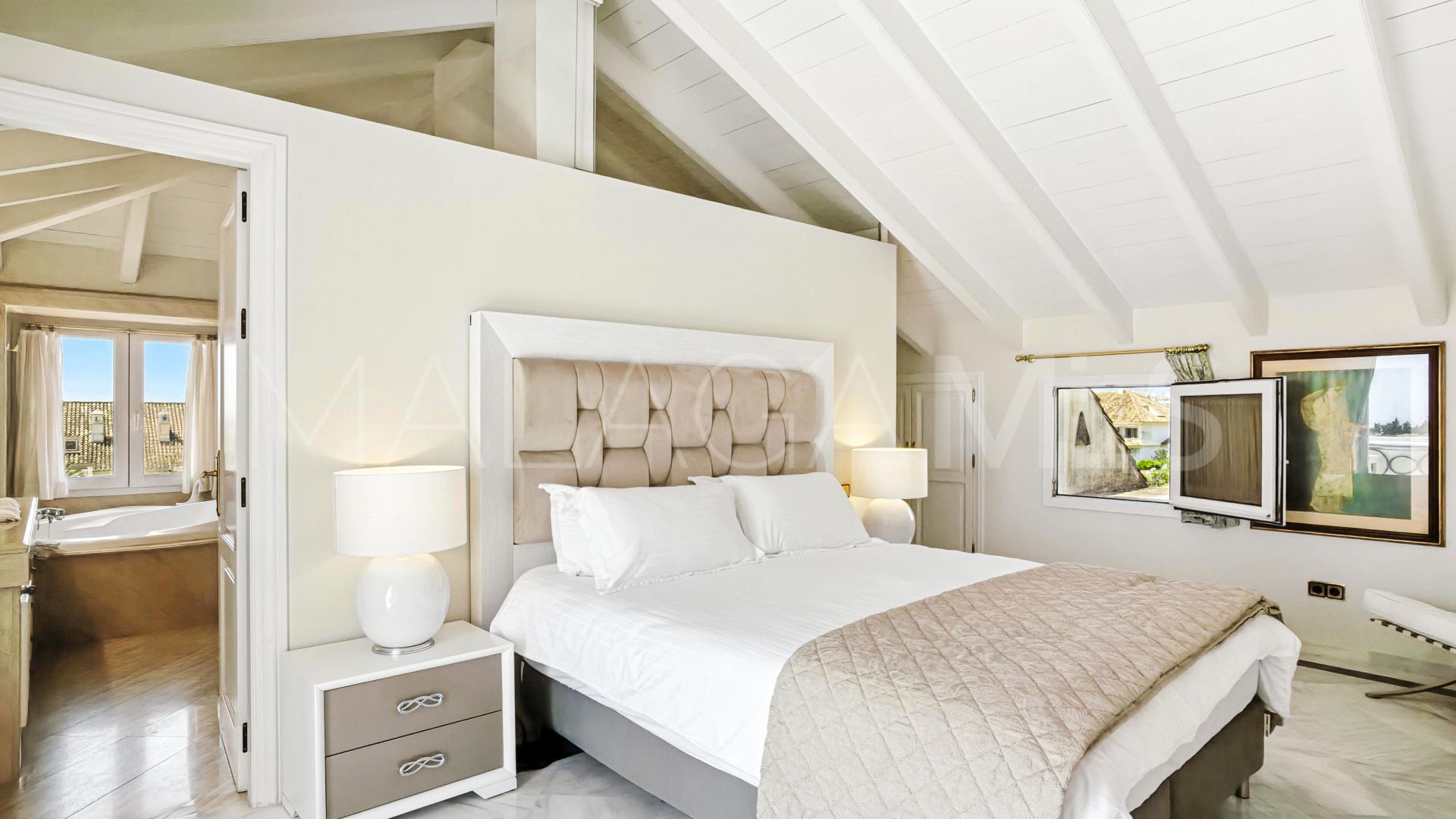 Duplex penthouse for sale in Monte Paraiso