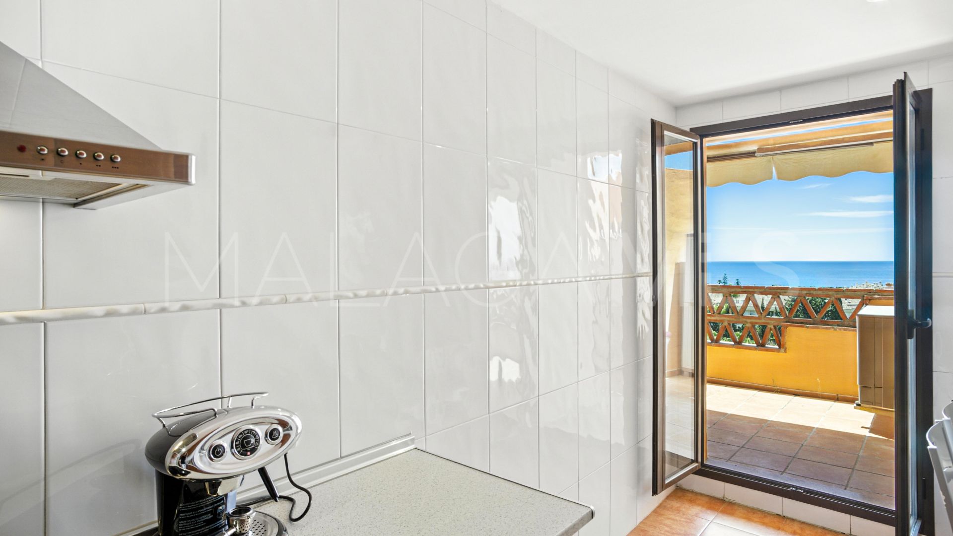 Duplex penthouse for sale in Costa Nagüeles III