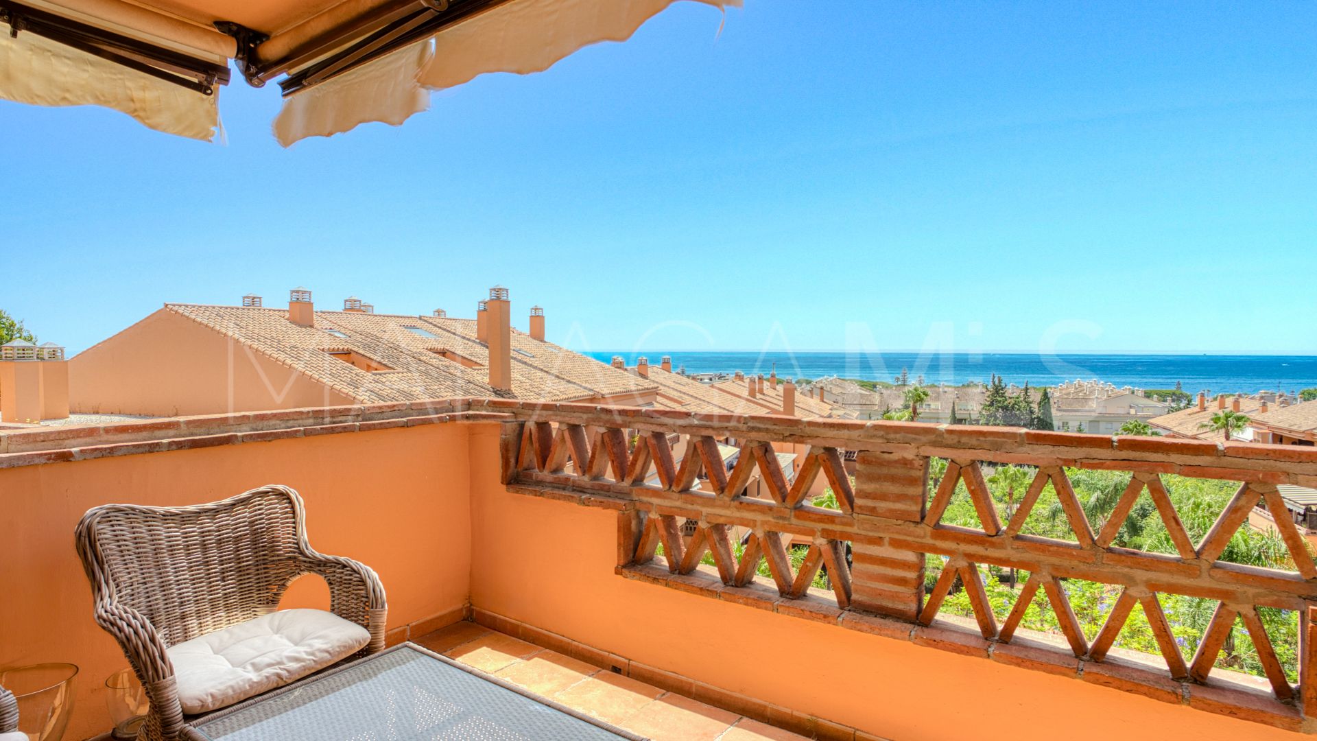 Duplex penthouse for sale in Costa Nagüeles III