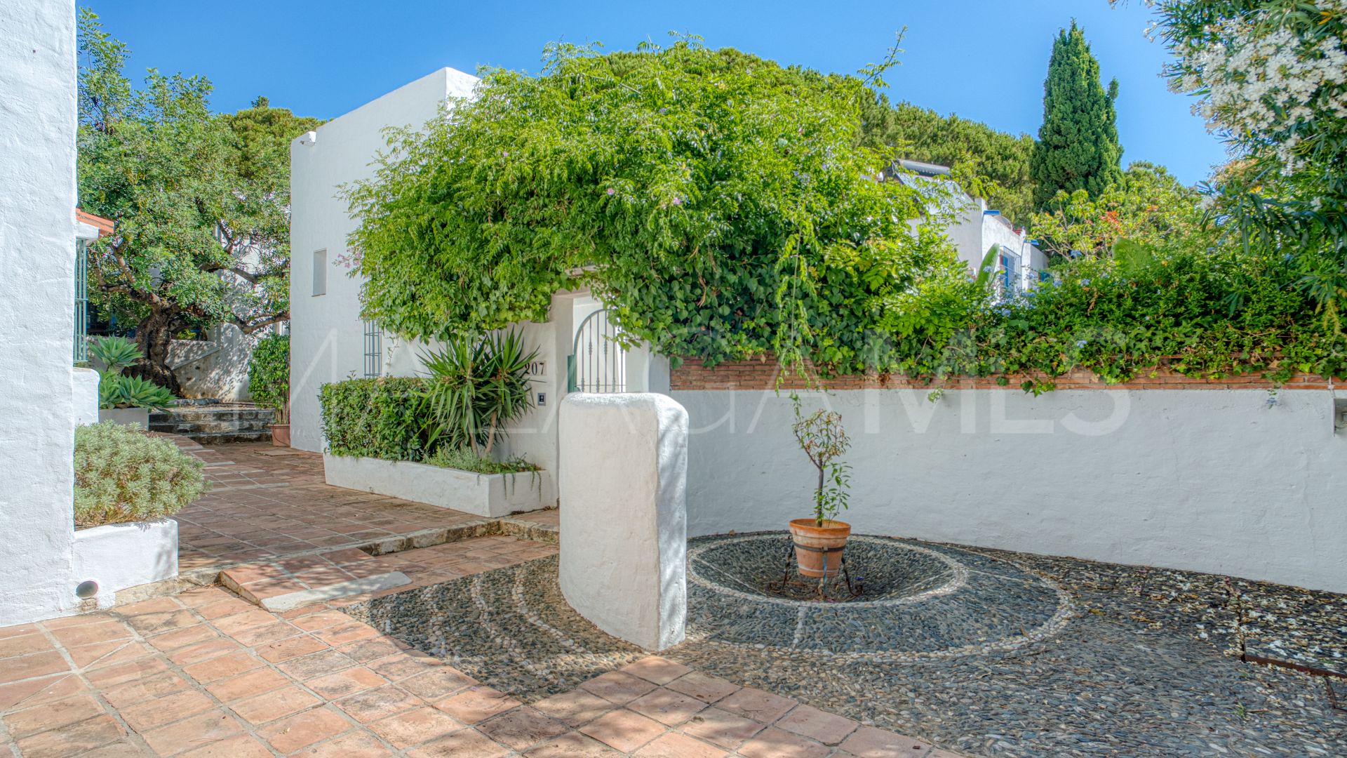 Villa for sale in Balcones de Sierra Blanca
