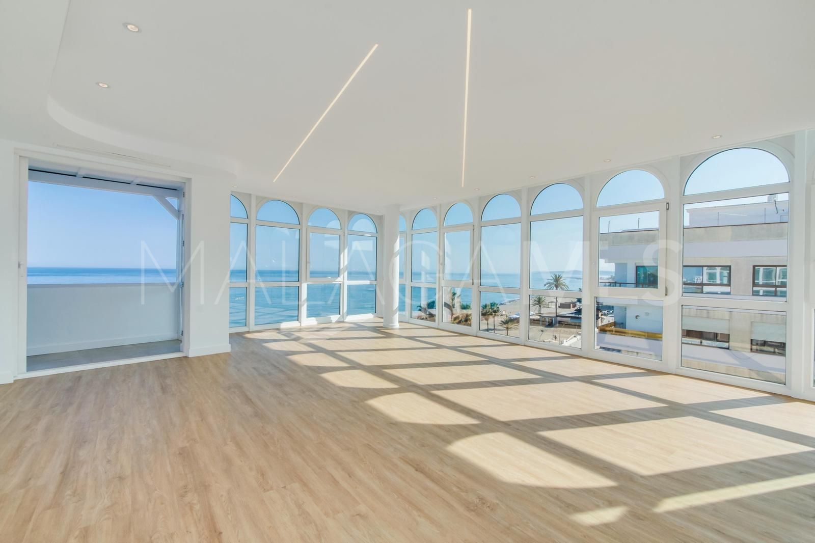 Appartement terrasse for sale in Estepona Old Town