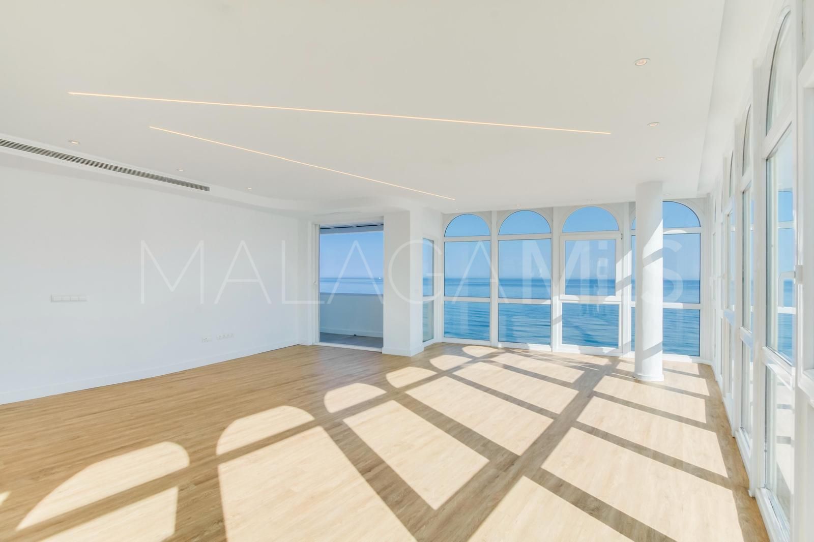 Appartement terrasse for sale in Estepona Old Town