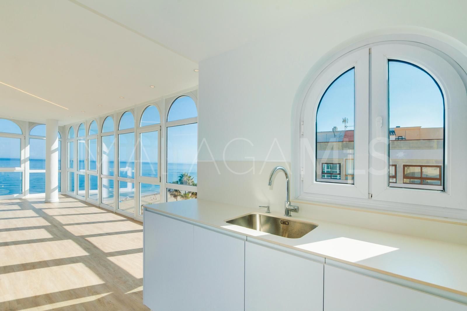 Appartement terrasse for sale in Estepona Old Town