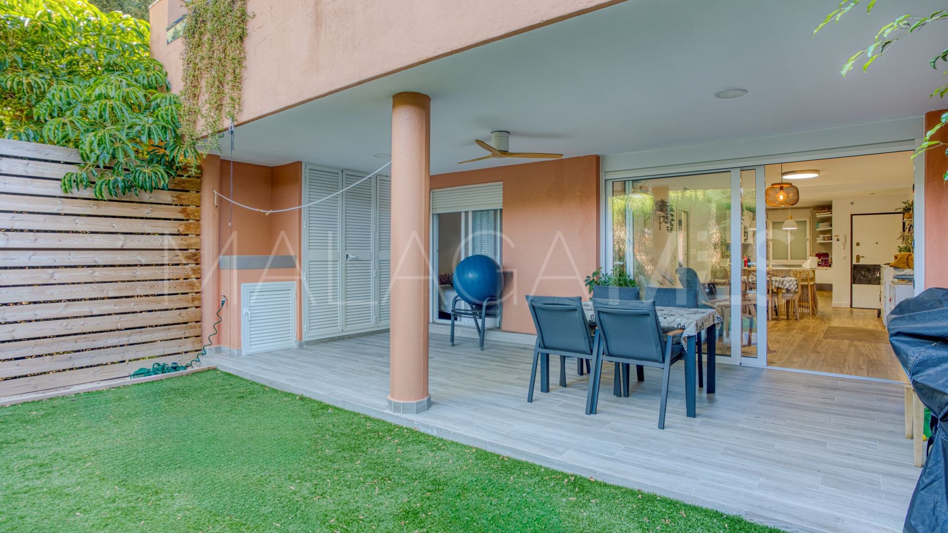 Appartement rez de chaussée for sale in Marbella Est