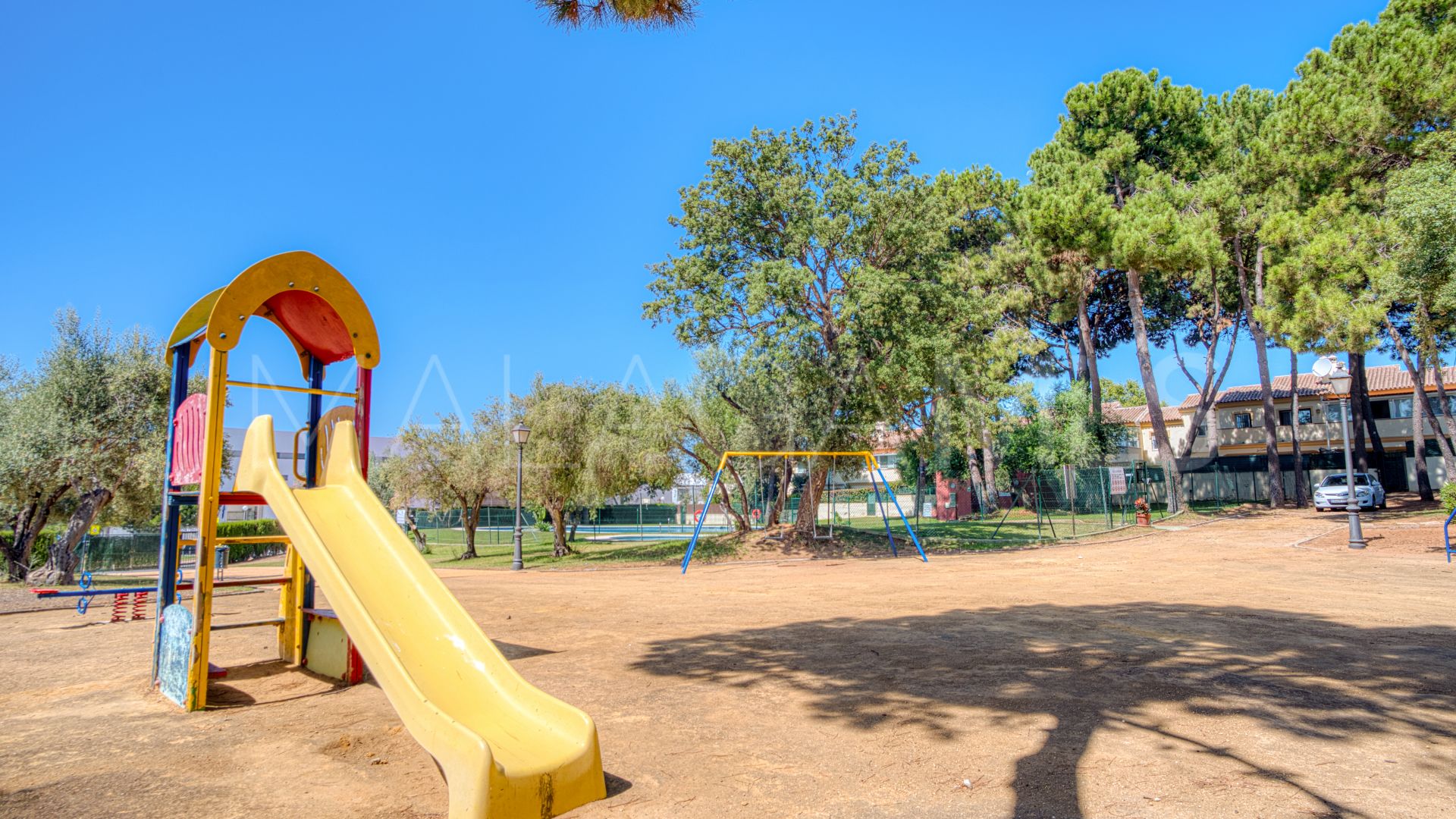 Appartement rez de chaussée for sale in Marbella Est