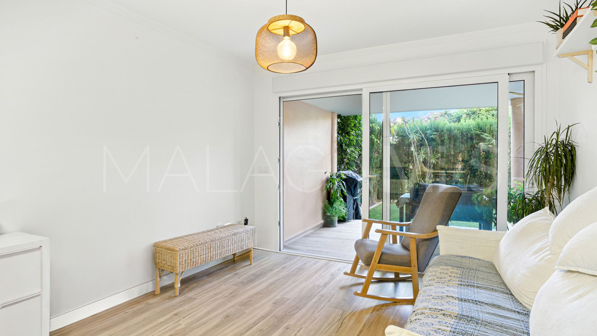 Appartement rez de chaussée for sale in Marbella Est