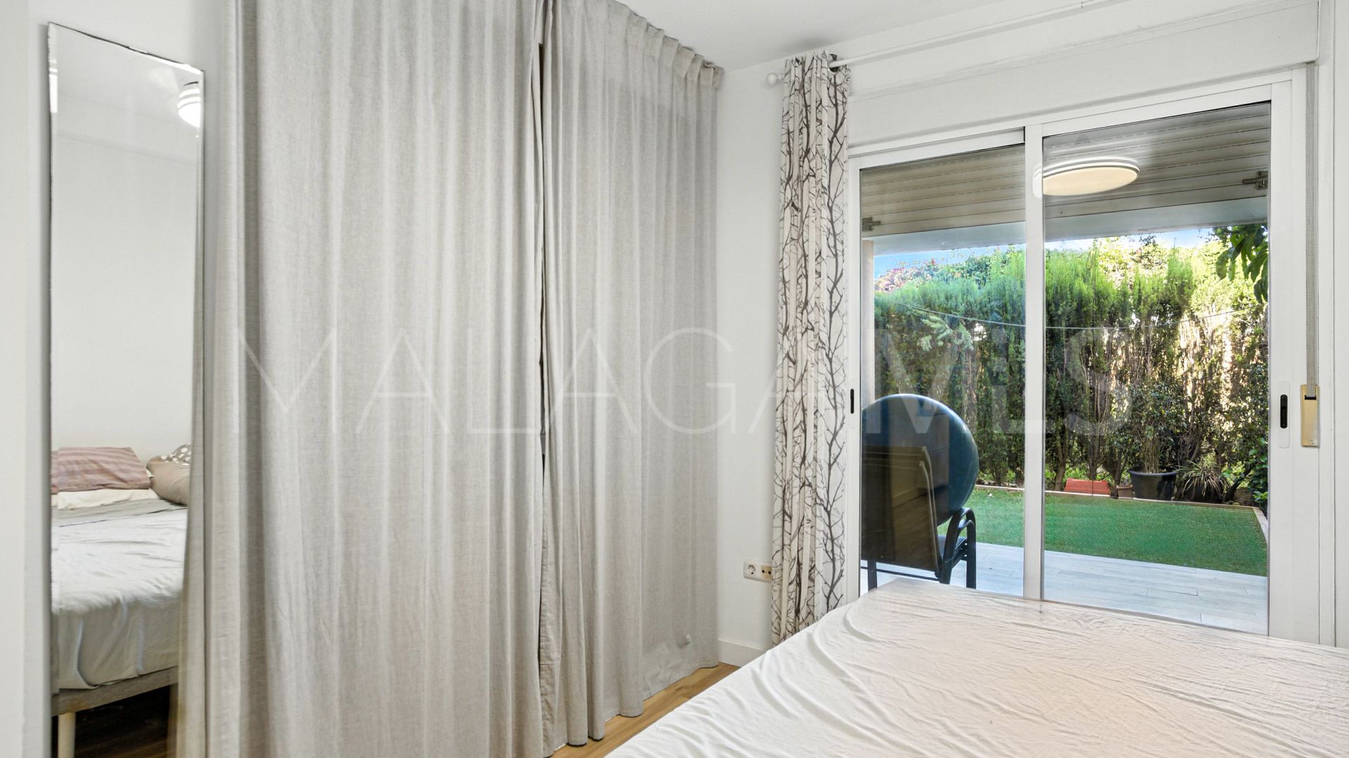 Appartement rez de chaussée for sale in Marbella Est