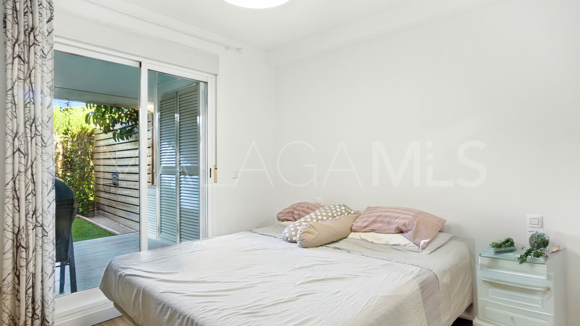 Appartement rez de chaussée for sale in Marbella Est