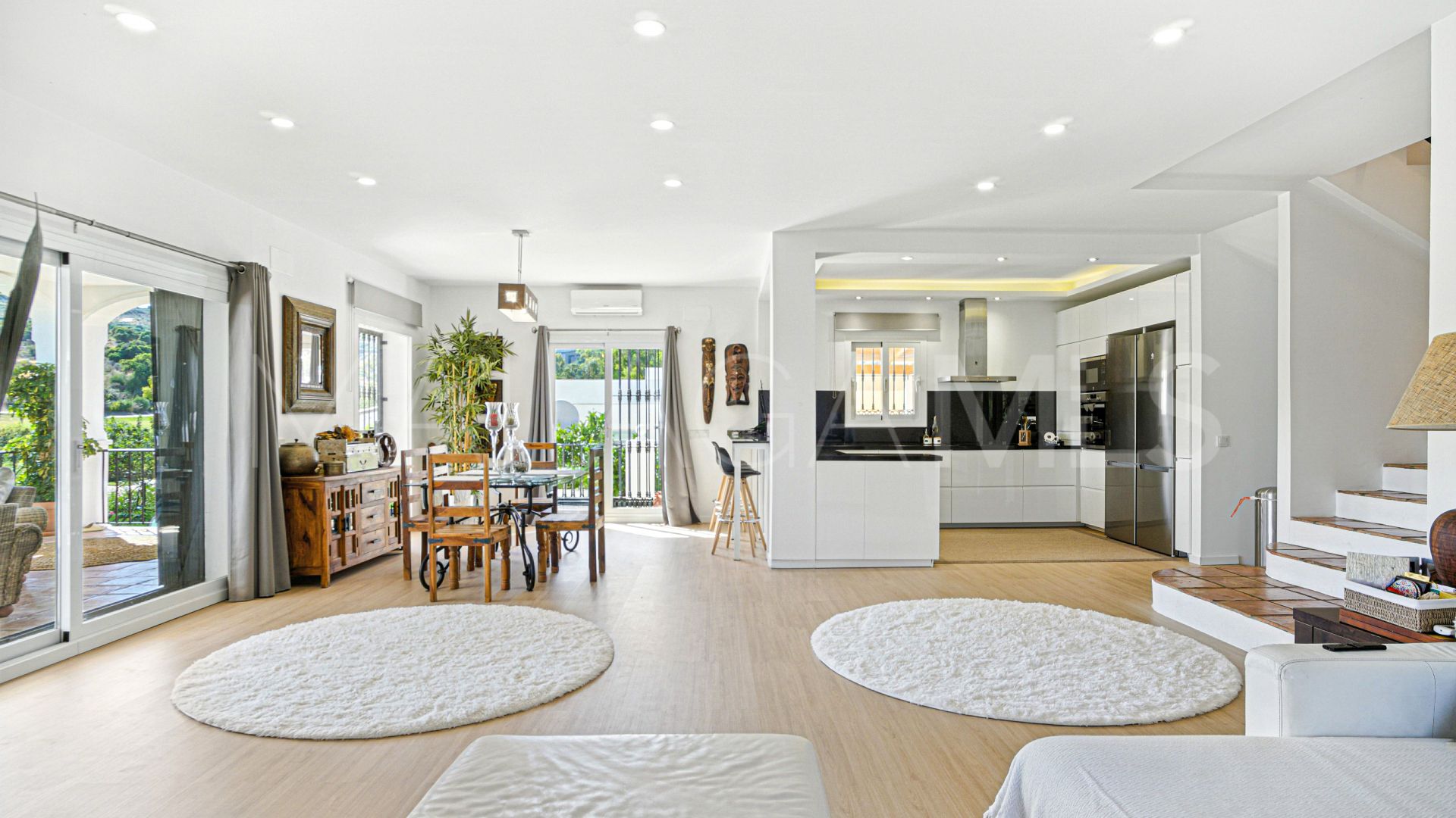 Villa for sale in Valle Romano